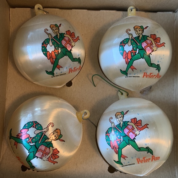 Disney Alderbrook Vintage Peter Pan Satin ornaments - Picture 3 of 4